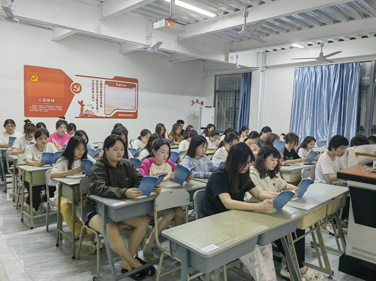 图示, 示意图
中度可信度描述已自动生成:ver1